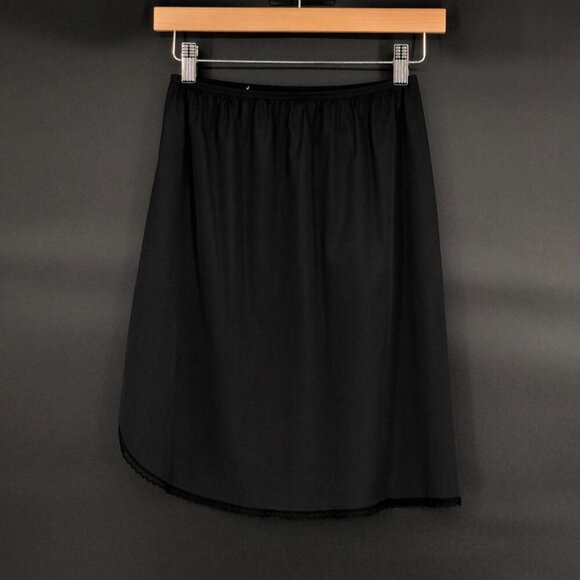 Vintage Vanity Fair Women's Lace Trim Half Slip Skirt S 20" Black Nylon USA - Picture 2 of 6